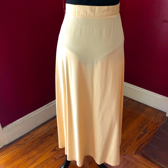 Long Yellow Button Down Skirt - Picture 4 of 4